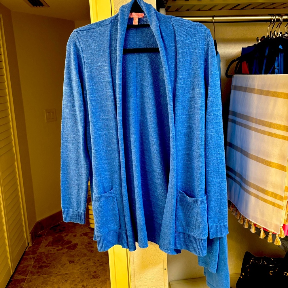 NWOT Cardigan stunning blue